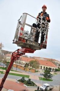 131126_vilagitas_szereles